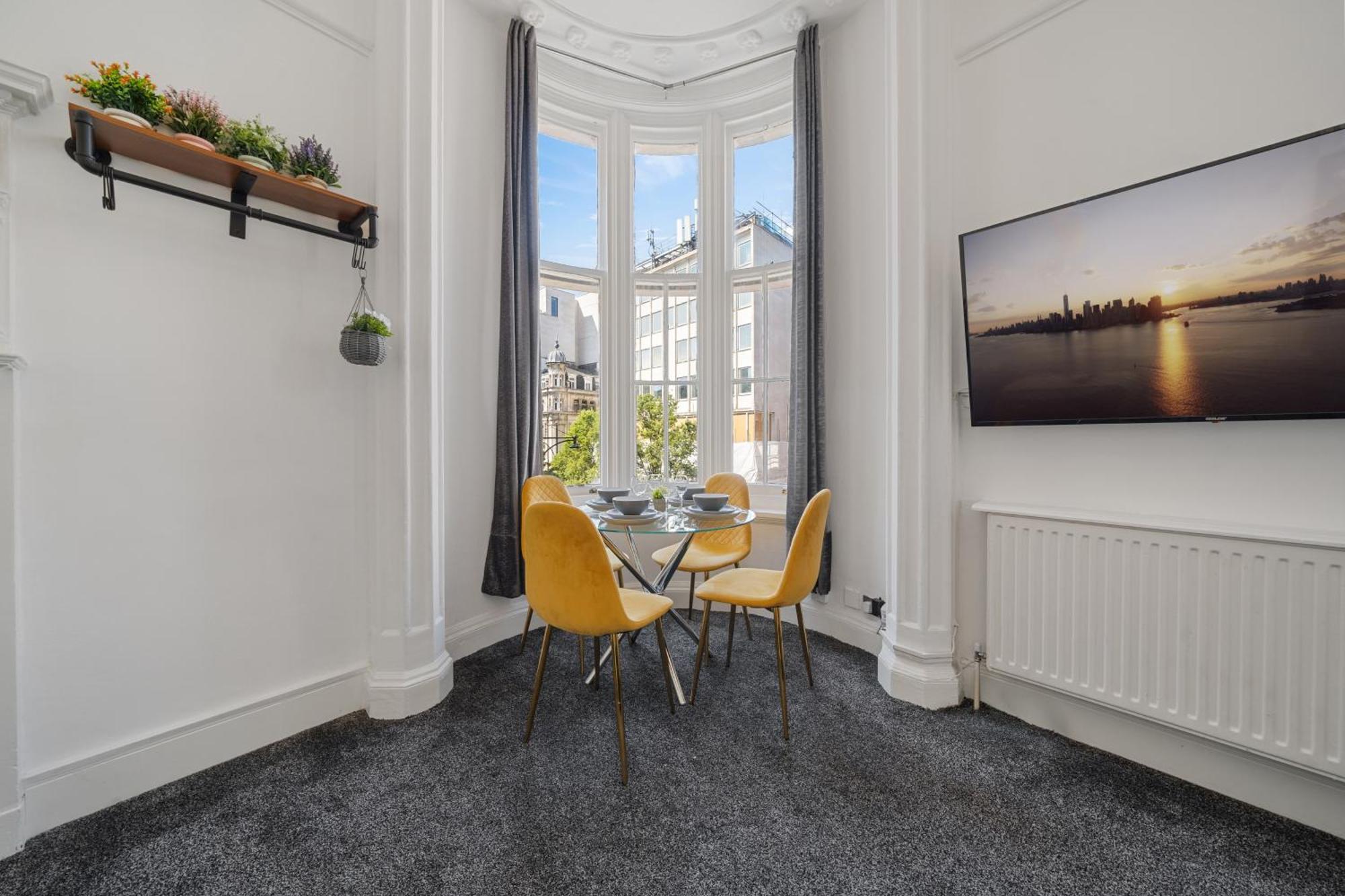 Luxurious Apartments On Oxford Street Londres Exterior foto